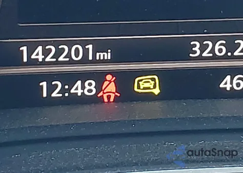 2018 Audi Q5 2.0T Premium/2.0T Tech Premium z USA, uszkodzony, nr VIN WA1CNAFY6J2112447